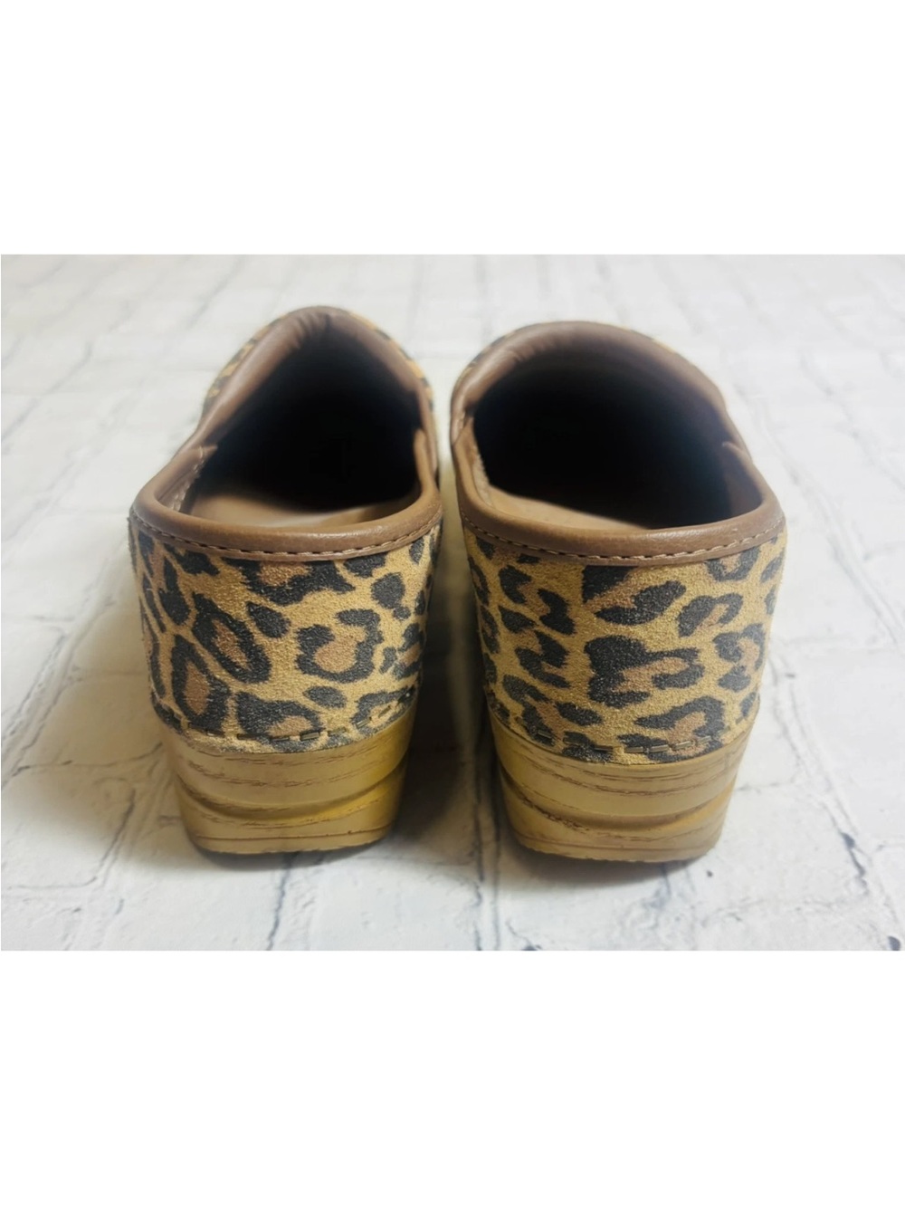 Dansko Professional Leopard Print Suede Leather Clogs Shoes Women's Size 37 - Picture 11 of 12